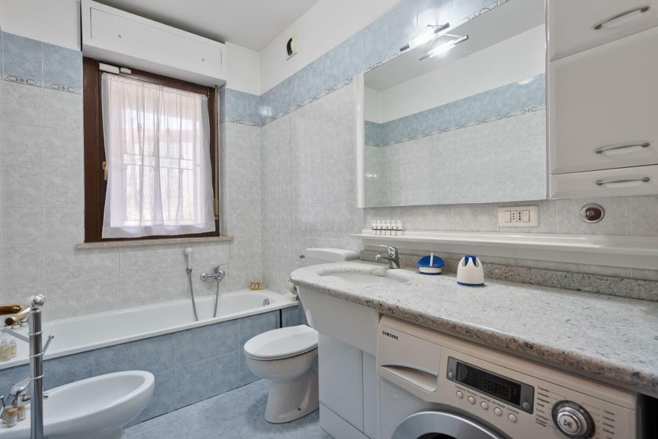 Fortino Roomy Apartment Turin Bagian luar foto