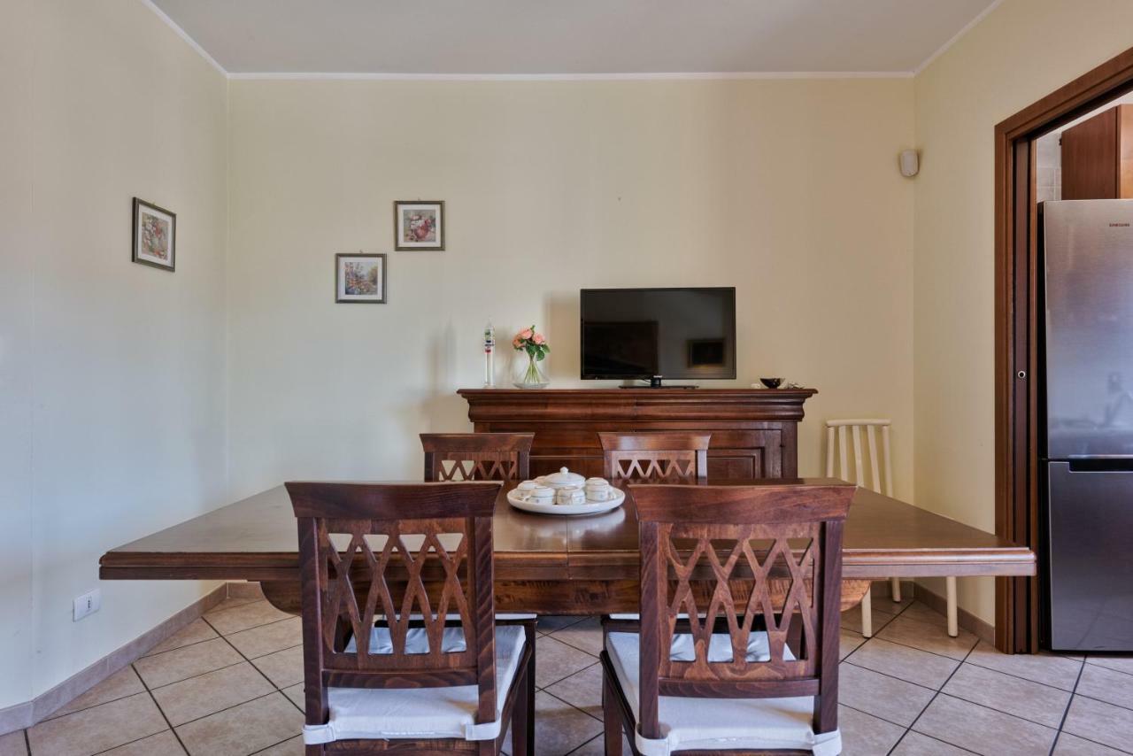 Fortino Roomy Apartment Turin Bagian luar foto